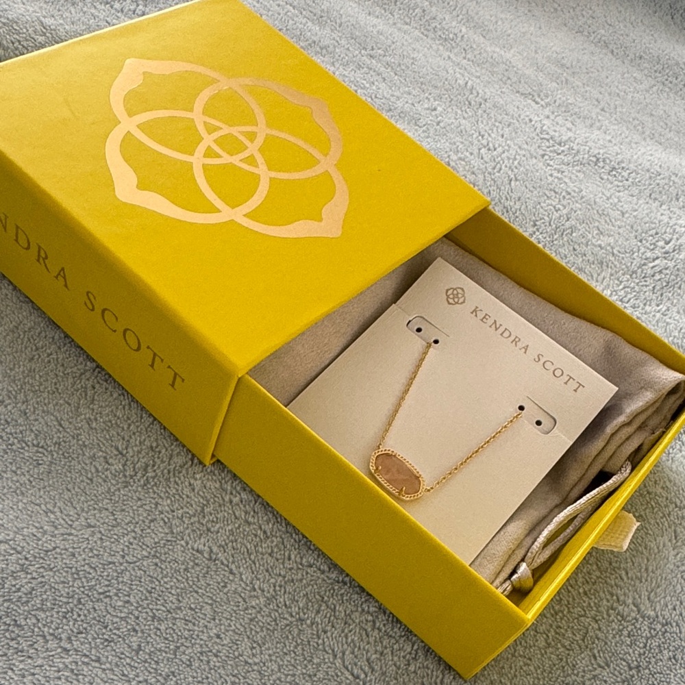Kendra Scott Elisa Necklace